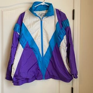 Vintage Casual Isle Women’s Windbreaker Jacket size Medium